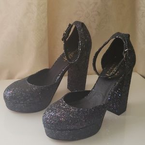 Shelly's London Glittered Pumps